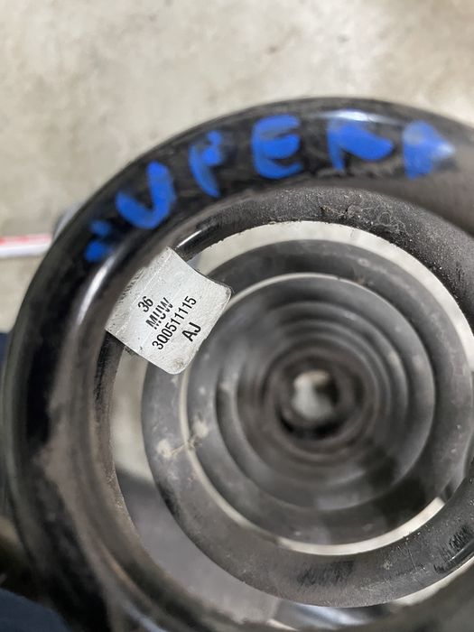 Set amortizoare arcuri amortizor arc spate VW Passat b8 superb 3