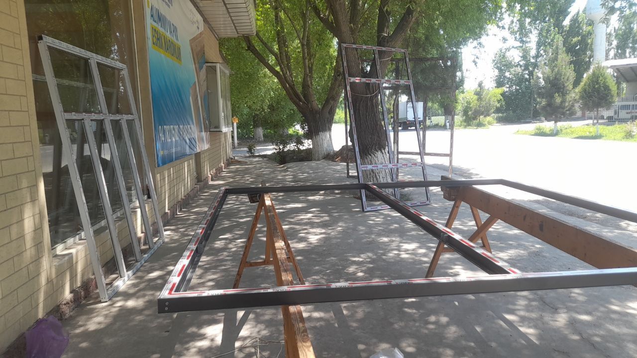 Akfa eshik va romlar tez va sfatli