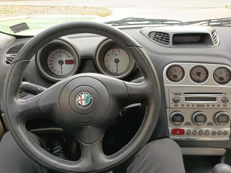 Vând Alfa Romeo 156 an 2005 1.9 jdm 115 cai Acte la zi proprietar