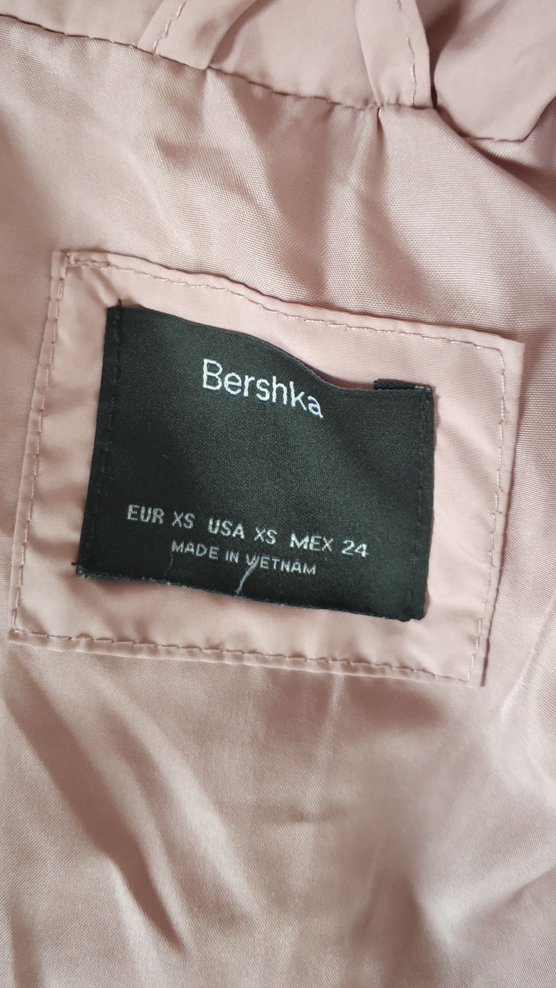 Яке Bershka за момиче 152 см 10-12г