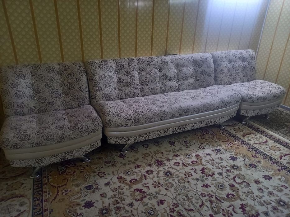 Продам мягкий уголок отл сост