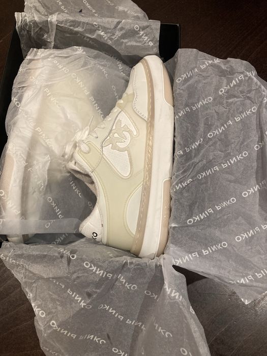 Pinko дамски кецове