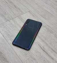 Срочно продам Samsung A50 128/6гб