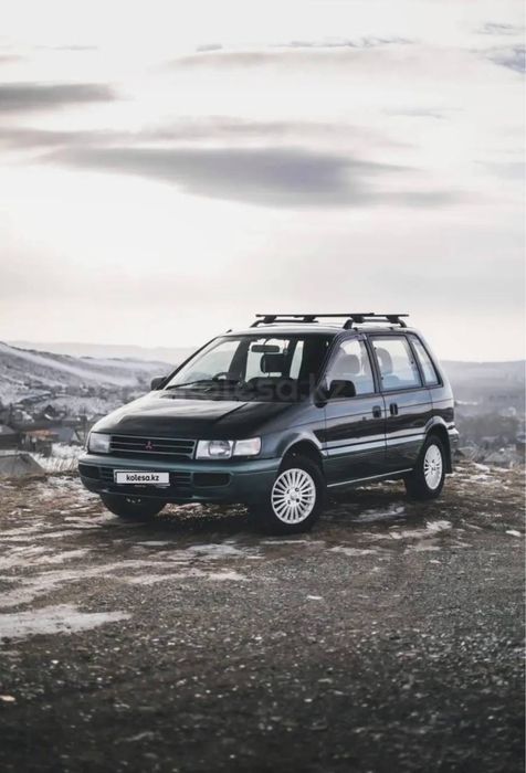 mitsubishi RVR, 1996