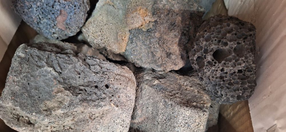 Piatră lava neagra la kilogram