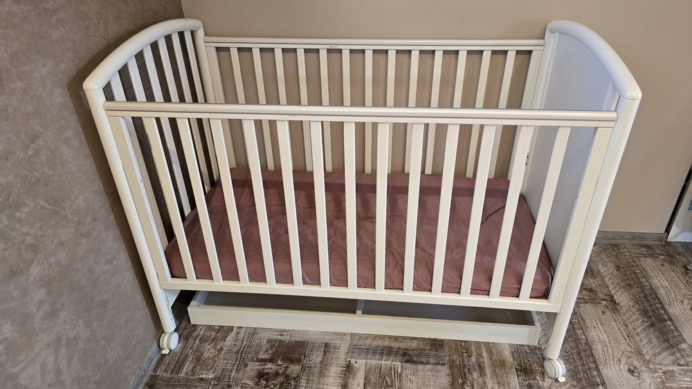 Бебешко легло с матрак Pali