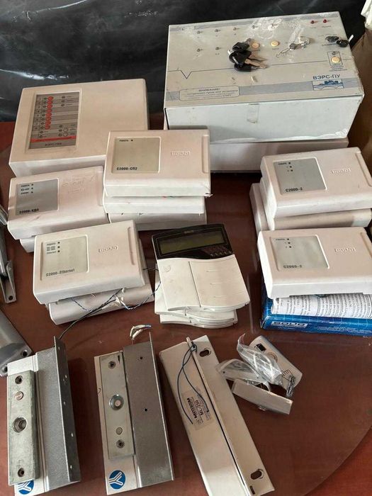 СВН, СКД, тревожка, датчики, доводчики, замки, б\у