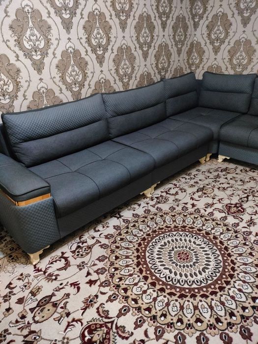 Уголок для большой семьи новый