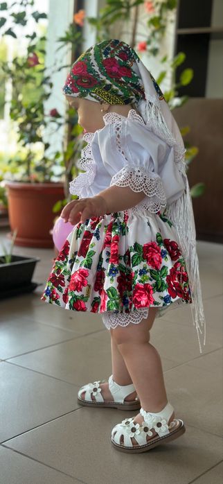 Costum popular copii