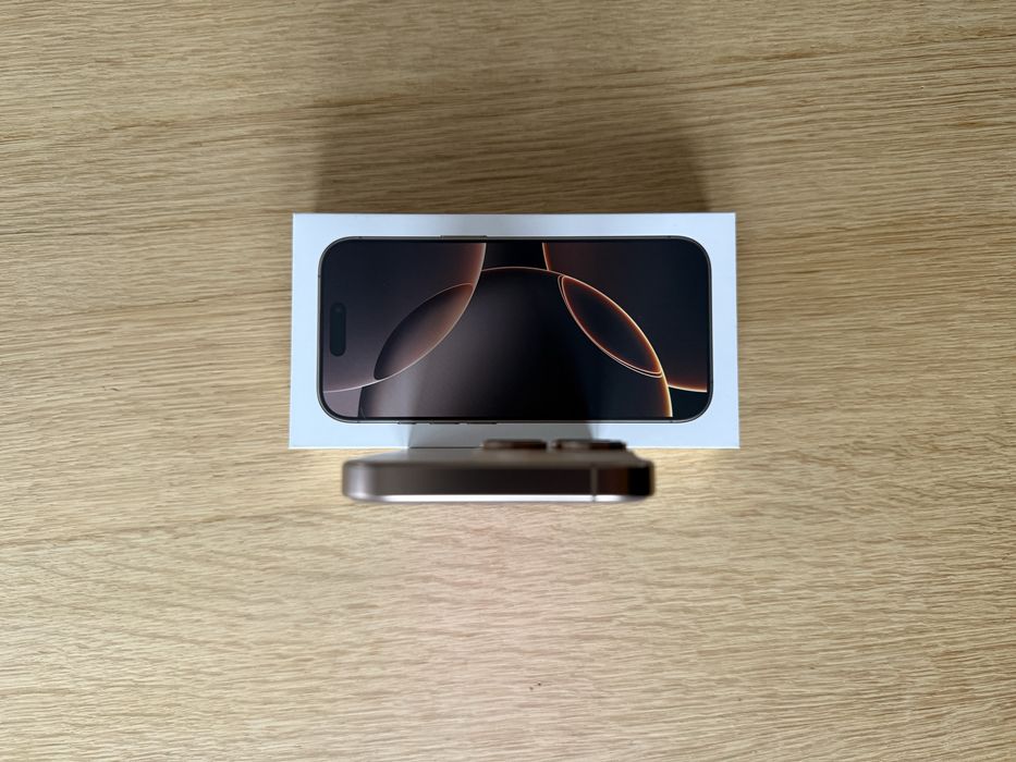 iPhone 16 pro 128 GB
