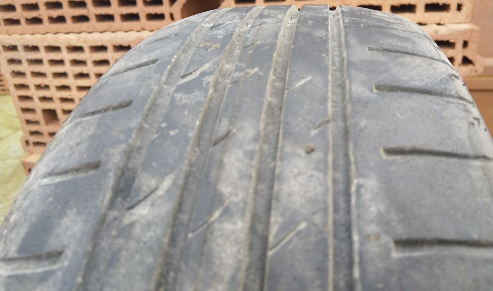 Anvelope/cauciucuri vara 185/60 R15 uzate - teren