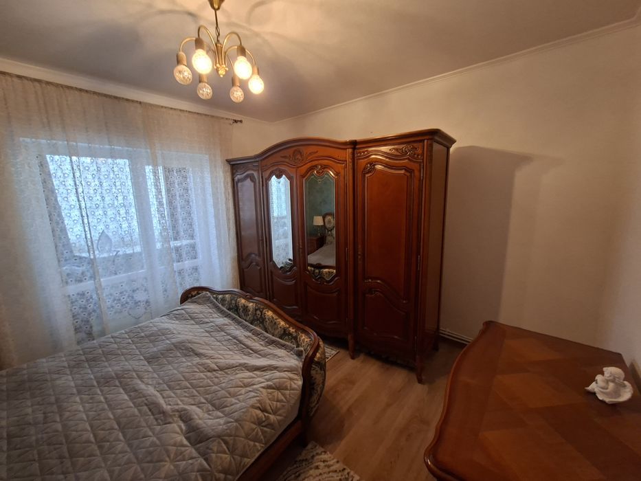 Apartament central de vanzare