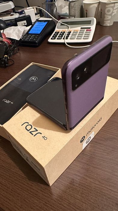 Motorola razr 40