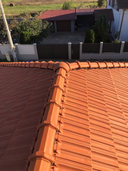 Reparatii Acoperisuri montaj tabla bilka