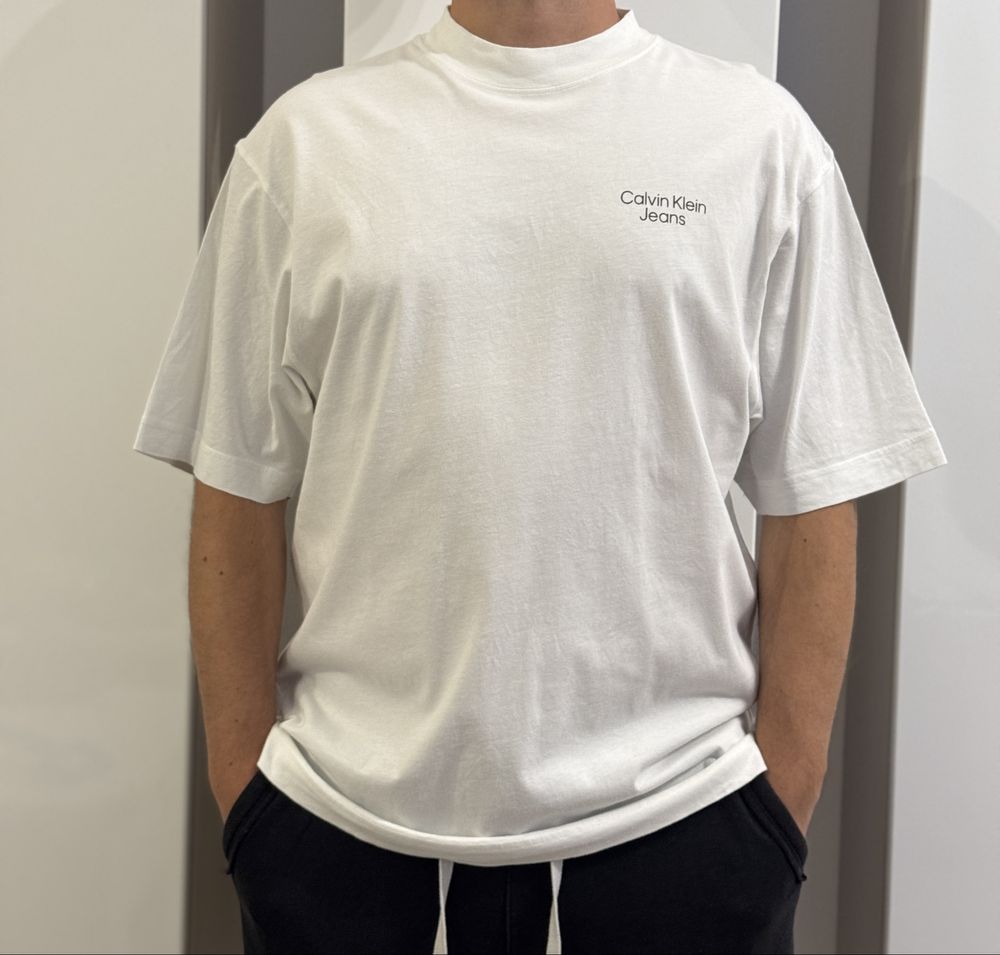 Vand tricouri Calvin Klein, Hugo, Armani