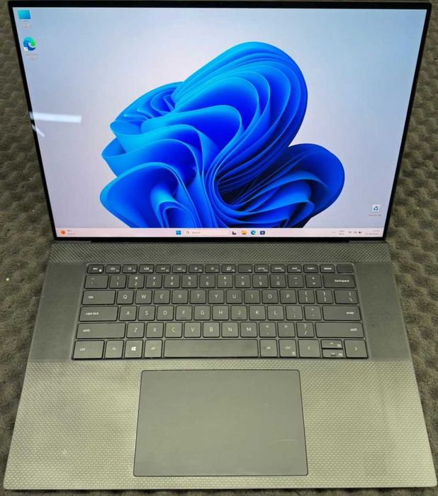 Laptop Dell Precision 5750 - i9-10885H - 64gb - 1tb - 4k - touchscreen