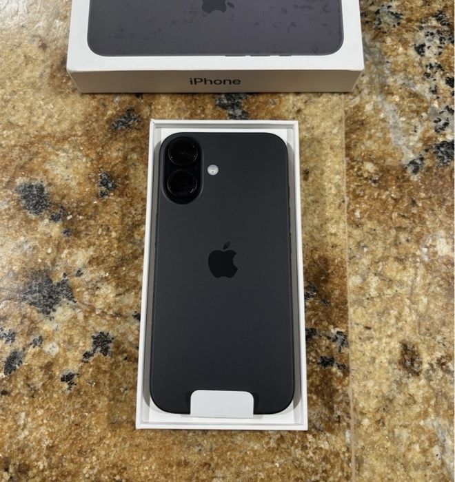 Продам iphone 16 plus