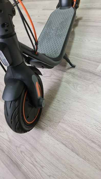 Trotineta Ninebot F40i
