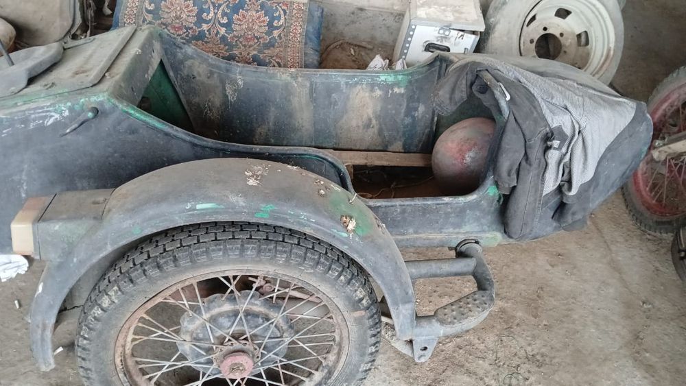 Мотоцикл Урал в идеальном состоянии всё родное люлька всё имеется