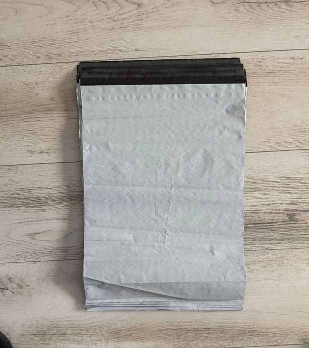 Set 100 Pungi curierat