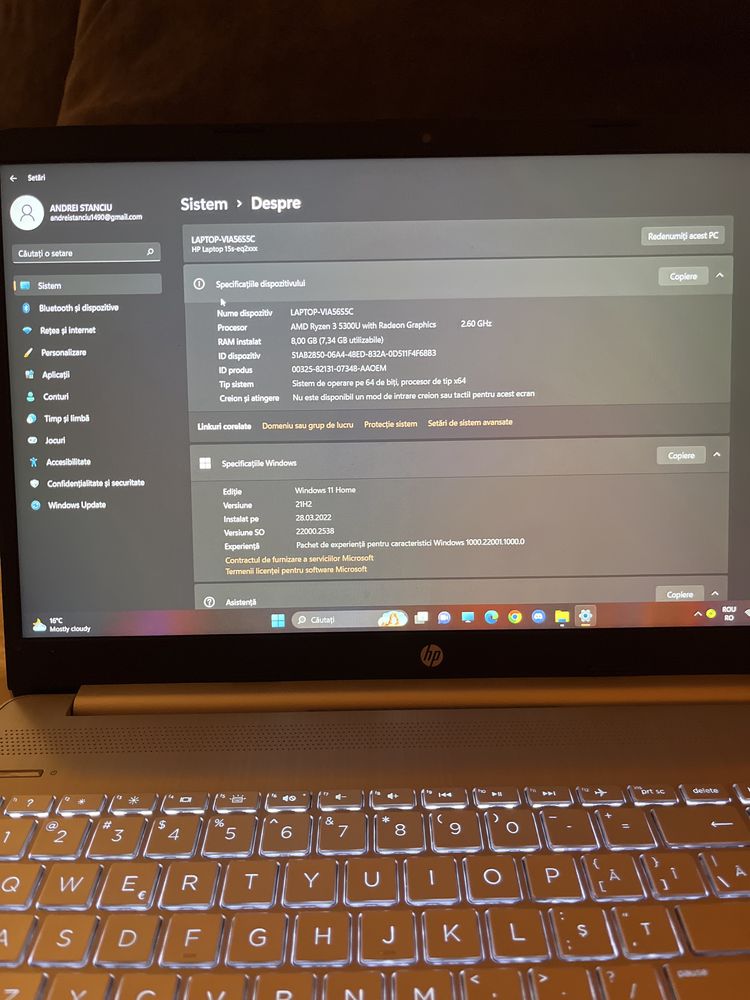 Laptop HP 15s - Ryzen 3 / 8GB RAM / 512GB SSD / Windows 11 licențiat