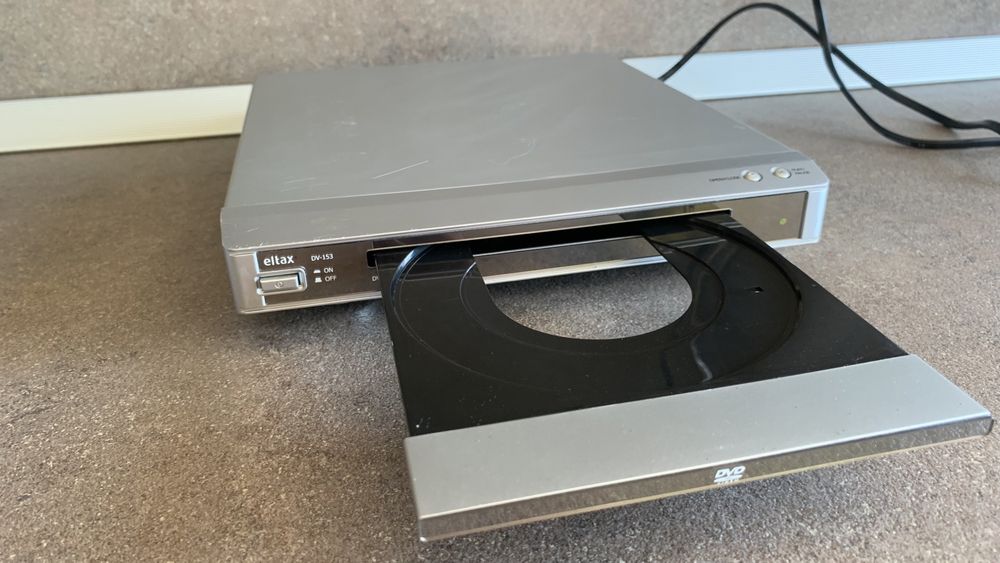 DVD player Eltax DV-153