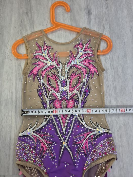 Трико за художествена гимнастика 8-9г.