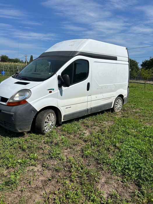 Vând dubă Renault Trafic