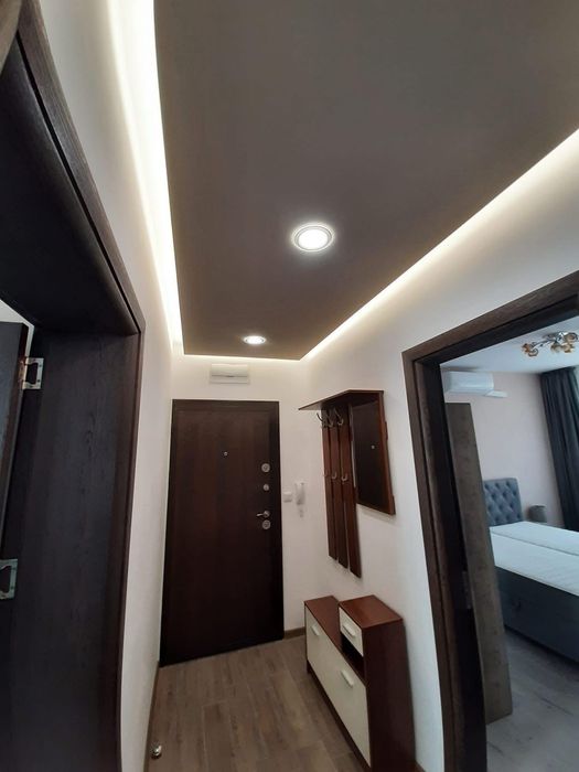 Дава се под наем Тристаен апартамент в Пловдив, Кършияка - 95 кв.м за 550 € - Снимка #7