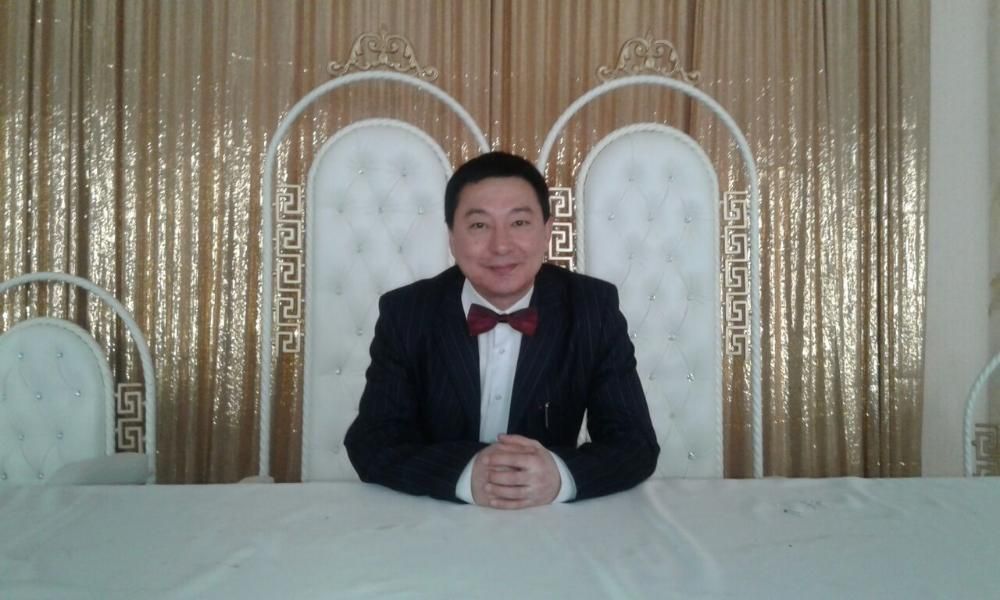 Ведущий в Алматы к/р