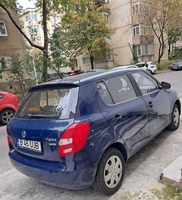 Masina Skoda Fabia 2012 al doilea proprietar si km reali
