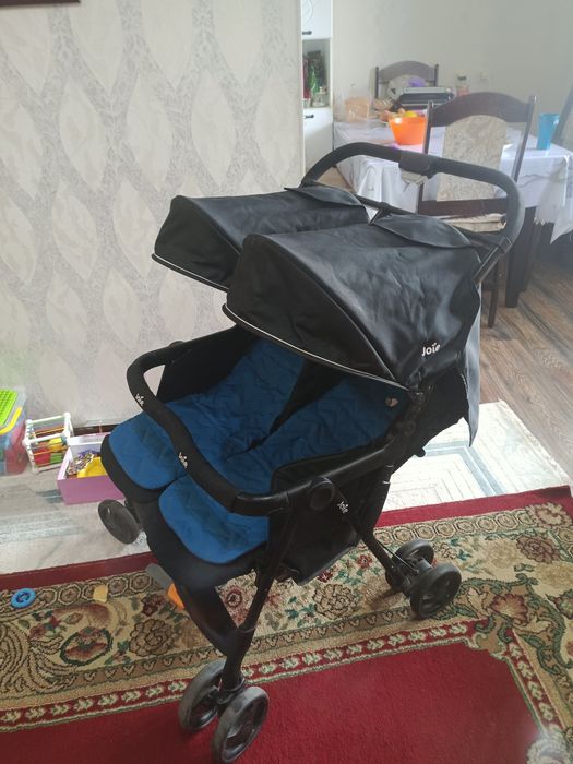 Коляска прогулочная