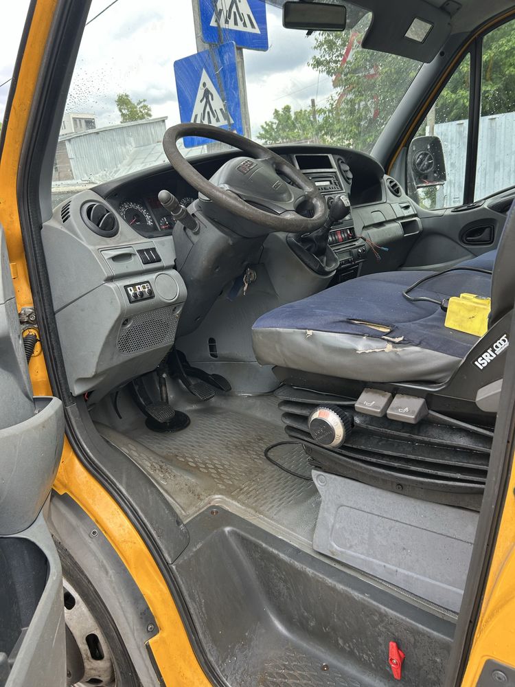 Iveco Basculabil 3 parti
