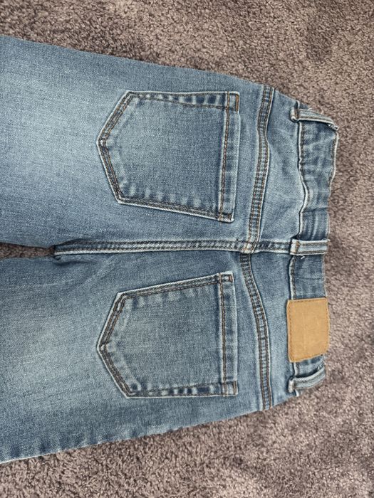 Blugi zara masura 3-4 ani