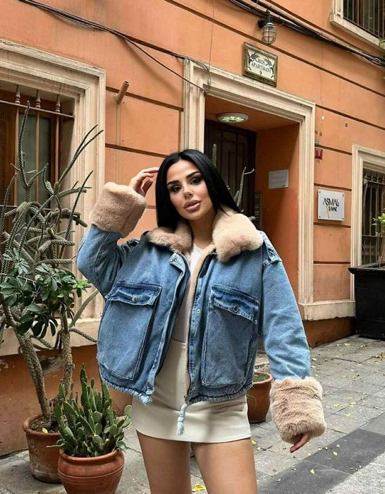 Gecuta dama cu blanita