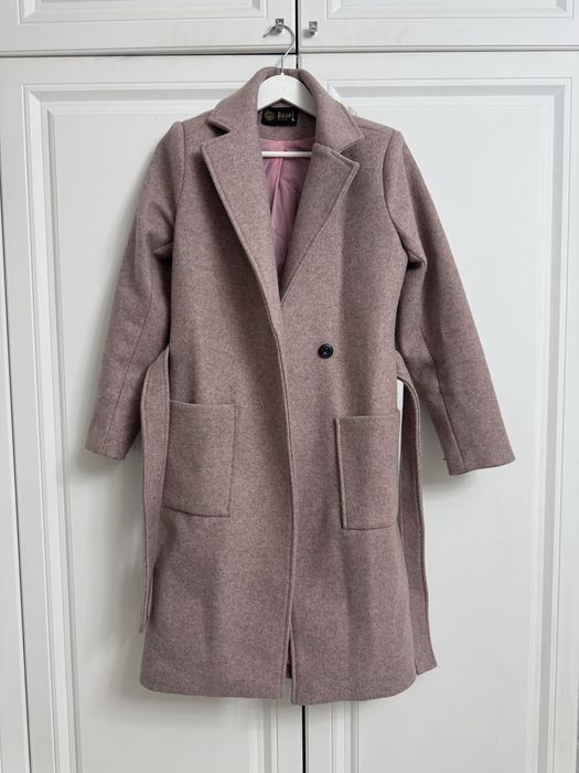 Продам пальто женское