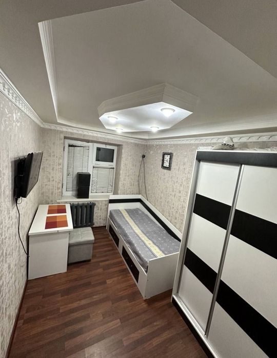 Квартира на Чиланзар 9 квартал 3*4/1/4 общ пл 65м с  обстановкой