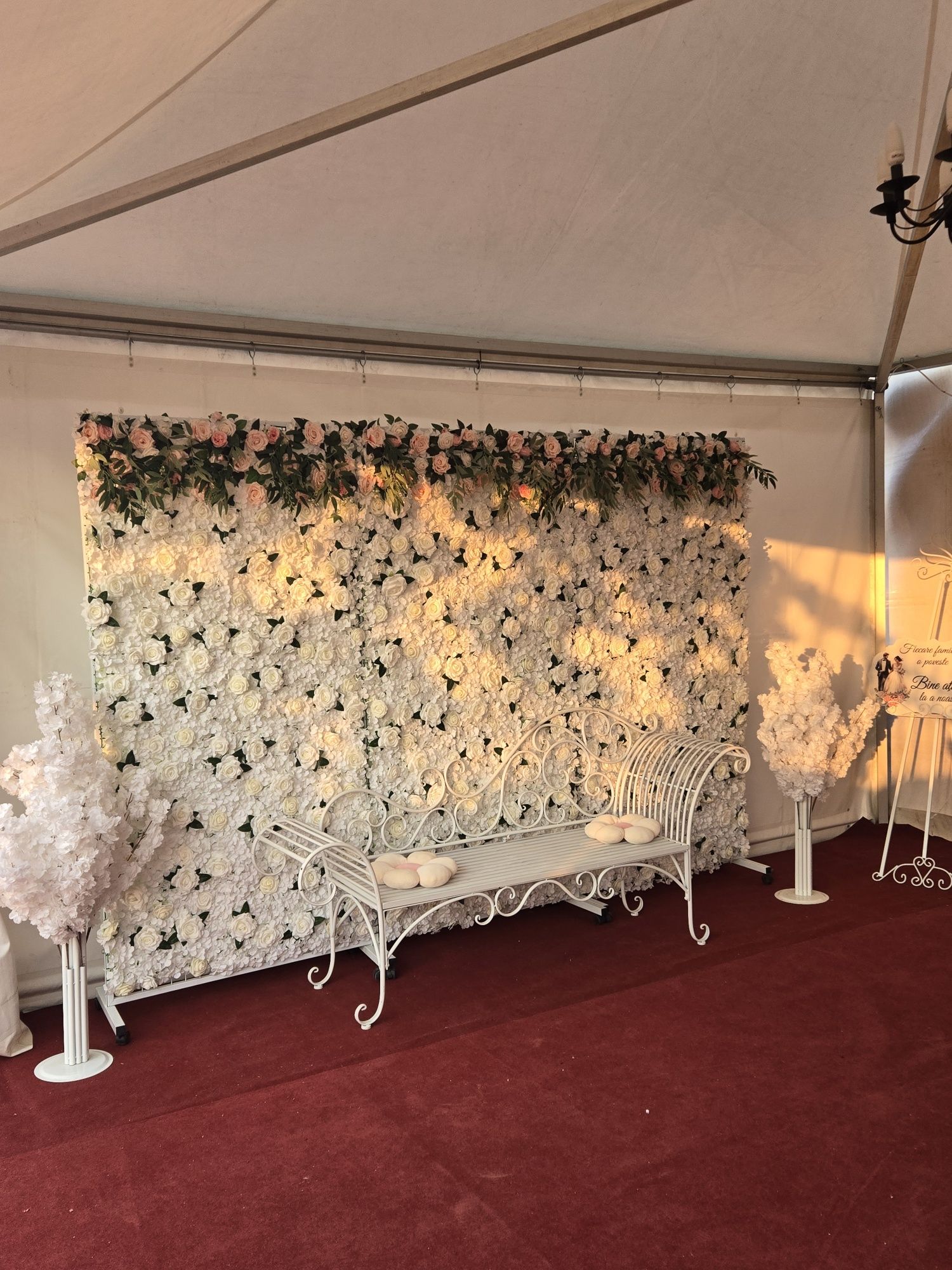 Inchiriez corturi si decoratiuni florale pt evenimente