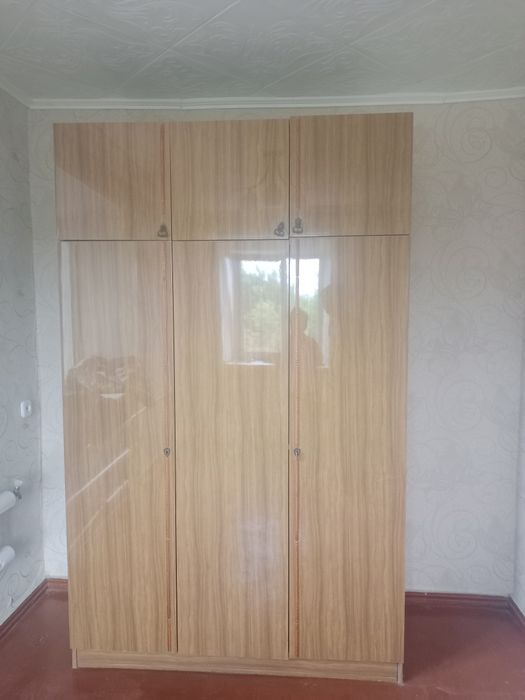 Продам Шкаф для белья.