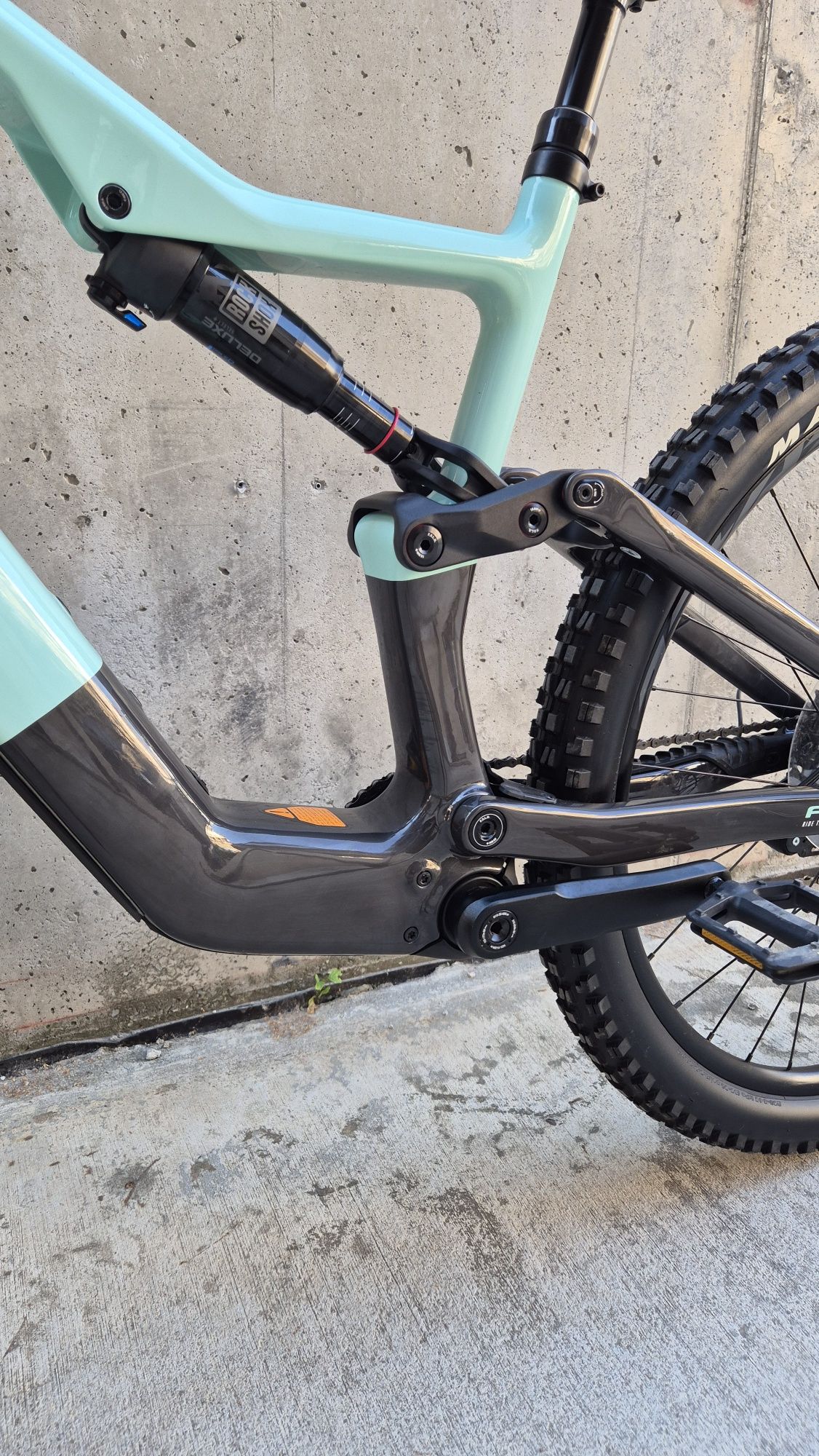 Електрически карбонов велосипед E Bike FOCUS JAM² SL 8.7, FAZUA 60 Nm