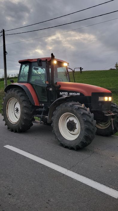Tractor New Holland M115