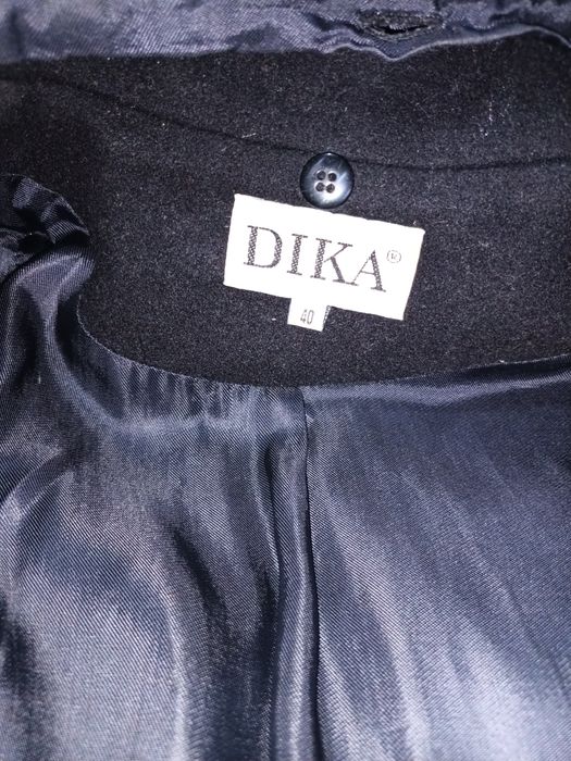 Palton negru gros, mărimea 40, Dika