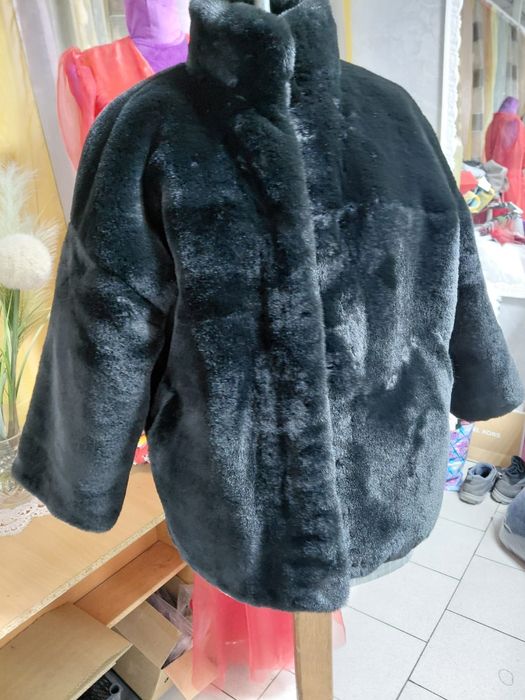 Продам мутоновую шубку