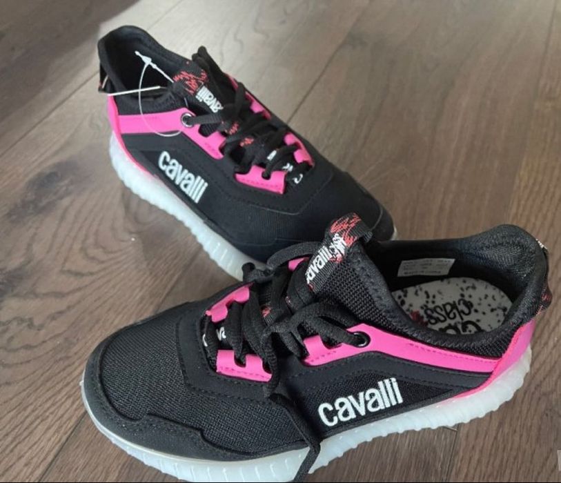 !!!ПРОМО!!Нови дамски маратонки 37 номер