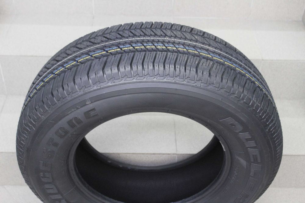 265/65-17 Bridgestone Dueler H/T