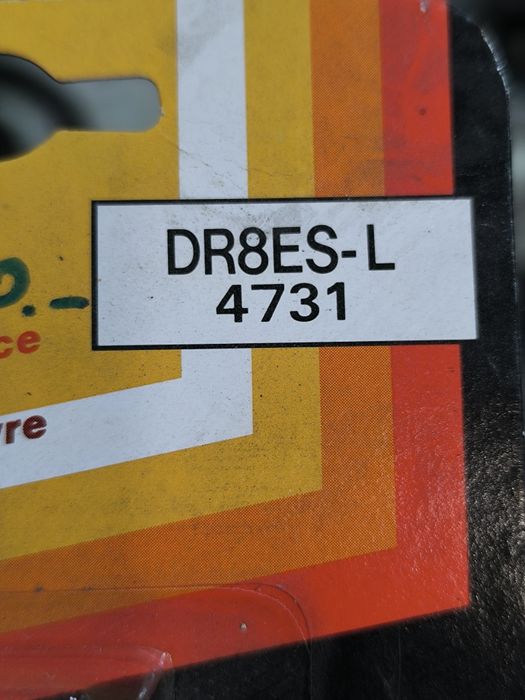 Запалителни свещи ngk