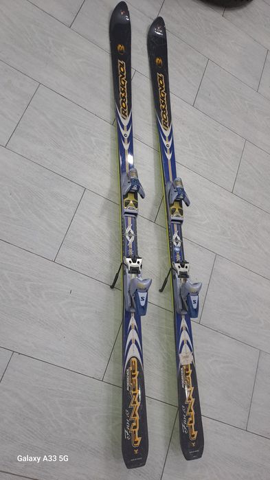 Продам лыжи в хрошем состоянии