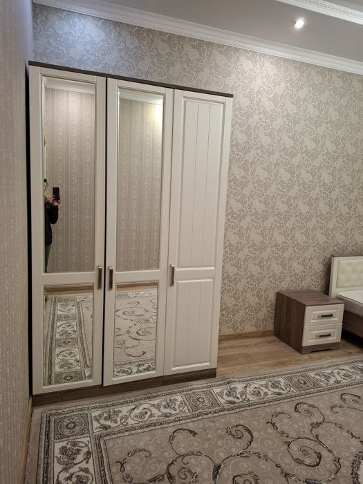 В связи с переездом, продам спальный гарнитур