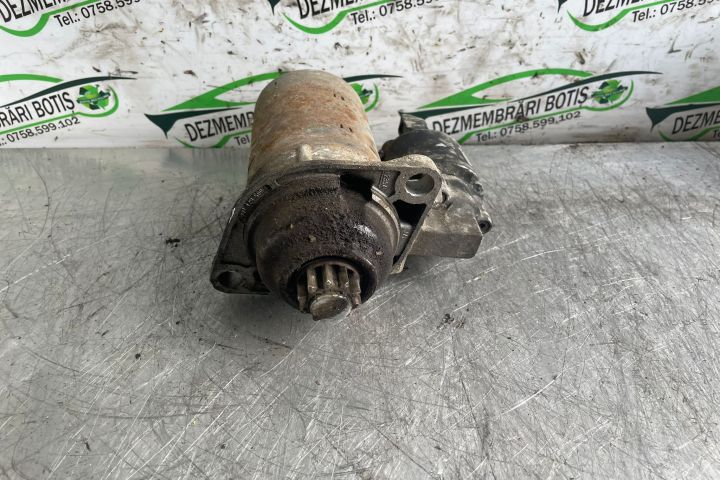 Electromotor 1 005 821 744 Volkswagen VW Golf a 4-a generatie
