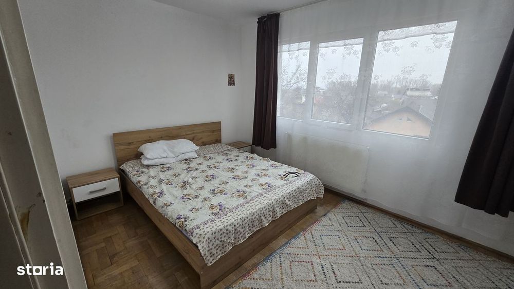 Ofer spre închiriere apartament cu 2 camere